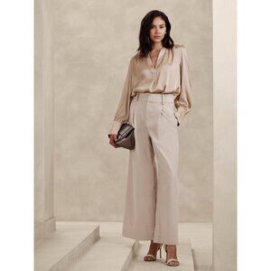 BANANA REPUBLIC Volume-Long Sleeve Blouse Top in Oyster Pearl Women's Size Large